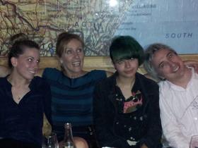 2012-12-10-733 Hilary, Jessica, Sophie, Jason (c) Alison Moore.jpg